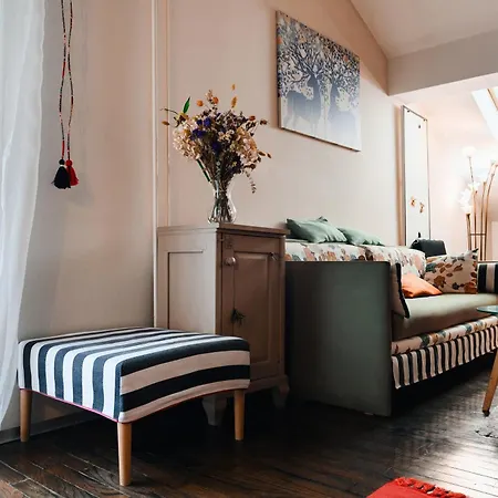 Апартаменты Family Penthouse Old Town Heart Renovated